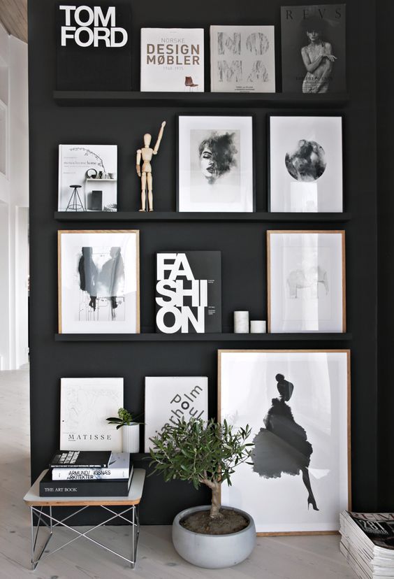 34 Stylish Black And White Gallery Wall Ideas - DigsDigs