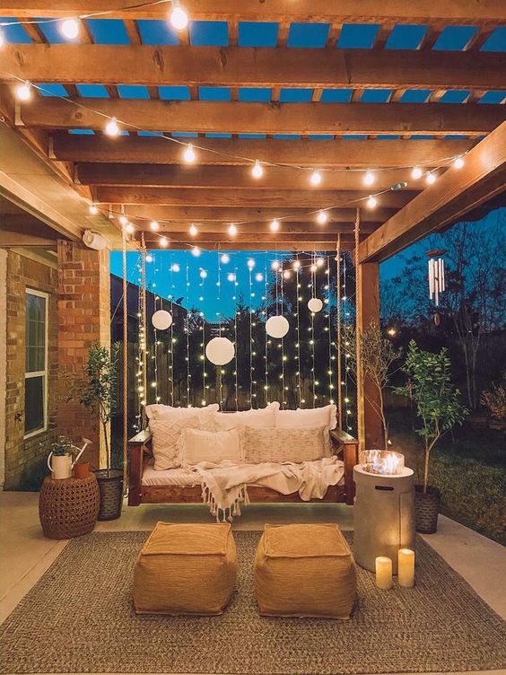 43 Cool And Inspiring Backyard Lighting Ideas - DigsDigs