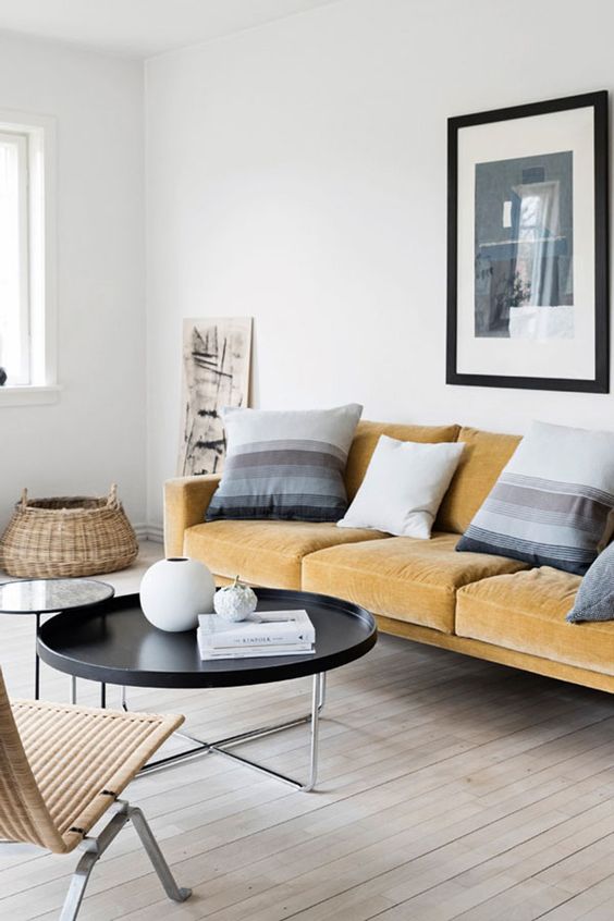 45 Ways To Incorporate A Yellow Sofa Into Your Room - DigsDigs