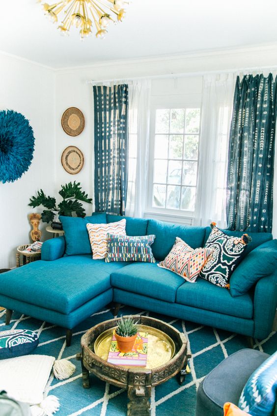 27 Bold Turquoise Sofa Ideas For Your