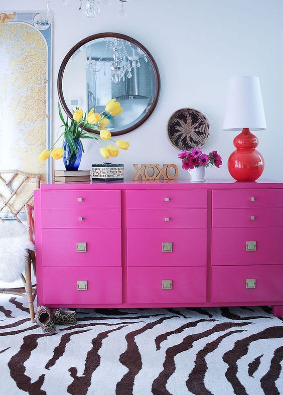 30 Hot Pink Home Decor Ideas That Surprise - DigsDigs