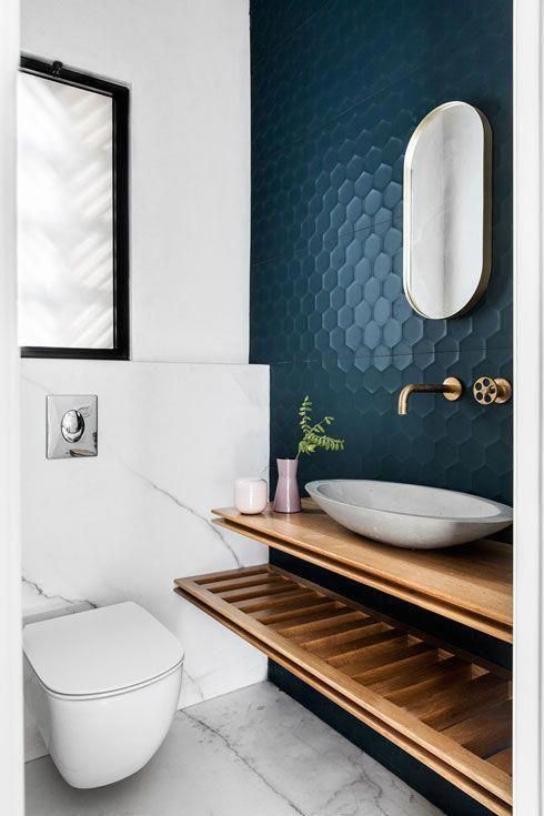 28 Stylish Navy Accent Walls For A Dramatic Accent - DigsDigs