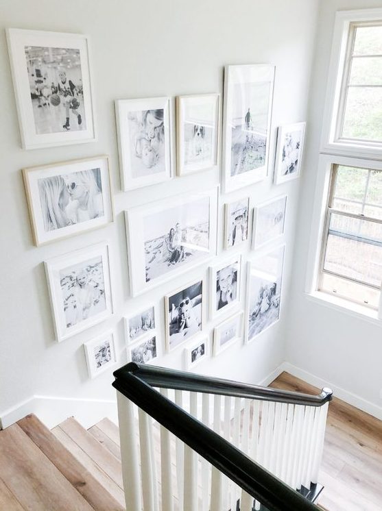 34 Stylish Black And White Gallery Wall Ideas Digsdigs - Black And White Gallery Wall Ideas