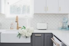 a cozy two-tone kitchen design