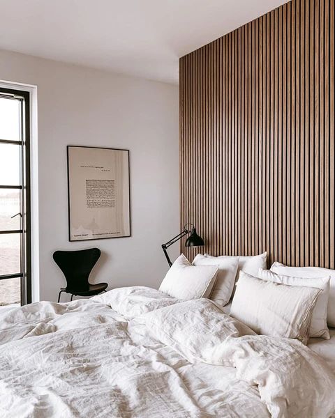 38 Stylish Wood Slat Wall Ideas To Try - DigsDigs