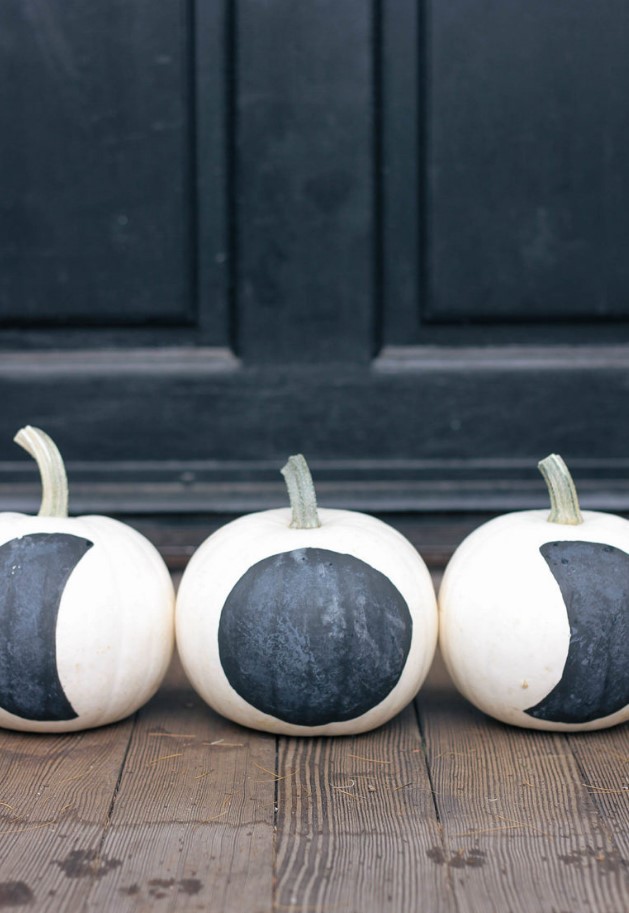 simple DIY black and white moon phase pumpkins are amazing for modern Halloween or fall decor, and they will be great for constellation decor