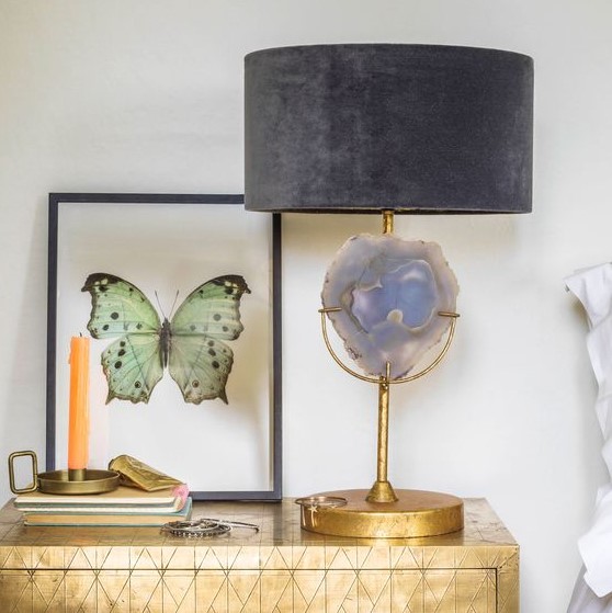 a fantastic agate table lamp with a gold base, a large agate insert and a lavender velvet lampshade for a wow effect