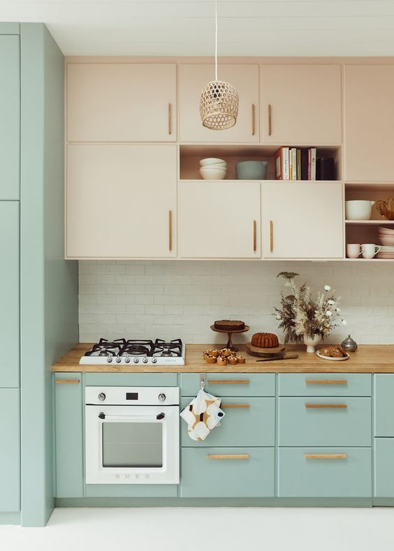 40 Soothing Pastel Kitchen Decor Ideas - Shelterness