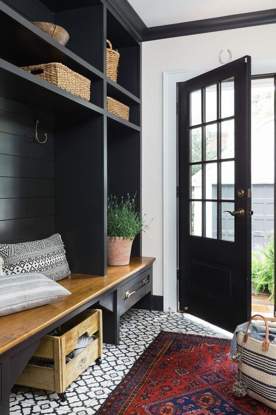 39 Timelessly Elegant Black And White Entryways - DigsDigs
