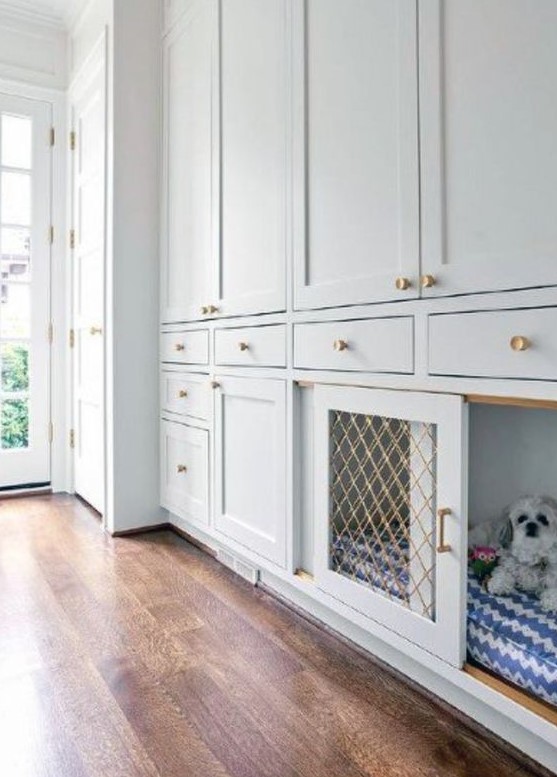 Picture of 36 Built-In Dog Crates That Won't Spoil Your Interior - DigsDigs