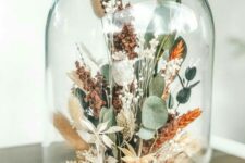 a lovely fall decor idea with dried blooms