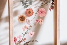 pink, rust and neutral pressed blooms and greenery are a beautiful summer decoration that you can make yourself
