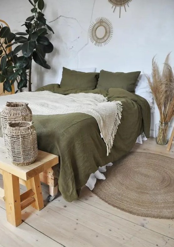 Green bedroom bench store