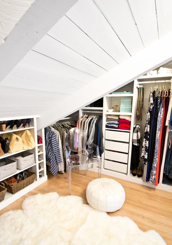 46 Attic Closets And Tips To Organize Them - DigsDigs
