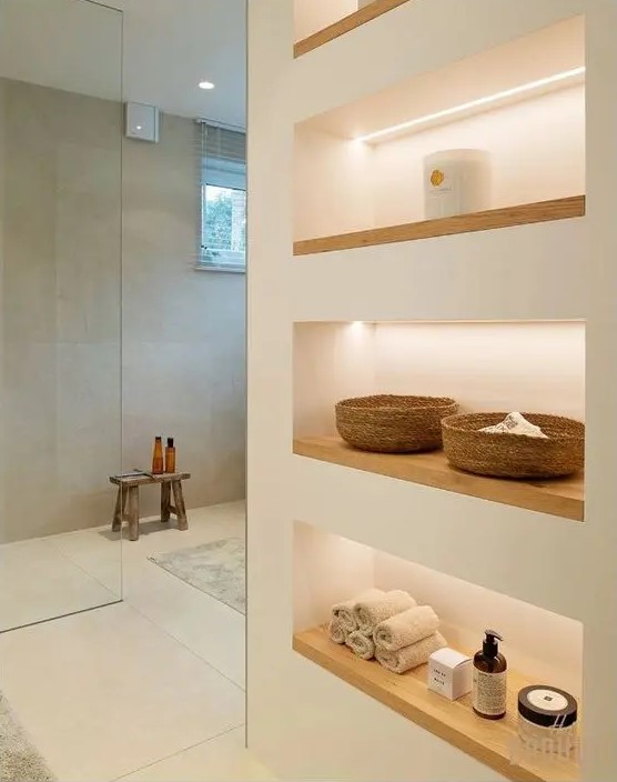 Elegant Bathroom with Glass Shelves in the Shower Niche