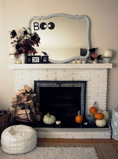 decorate your mirror with some letter stickers for Halloween, it's a cool last-minute idea