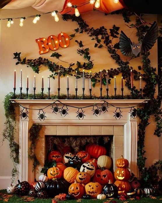 60 Coolest Halloween Garlands And Banners - DigsDigs