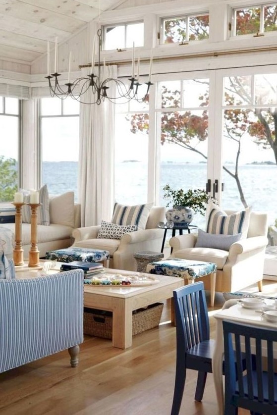 60 Blue And White Living Room Decor Ideas - DigsDigs