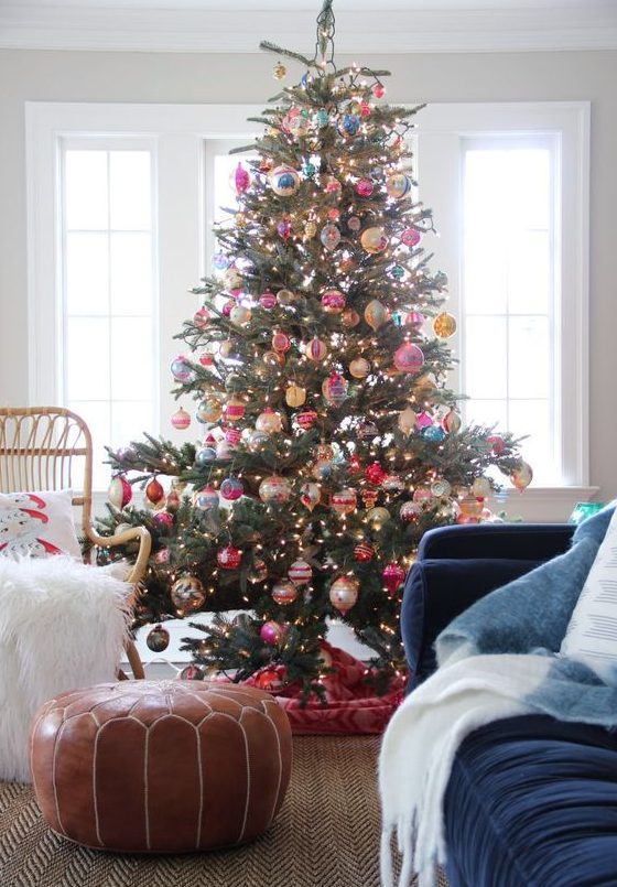 65 Best Colorful Christmas Tree Decor Ideas DigsDigs