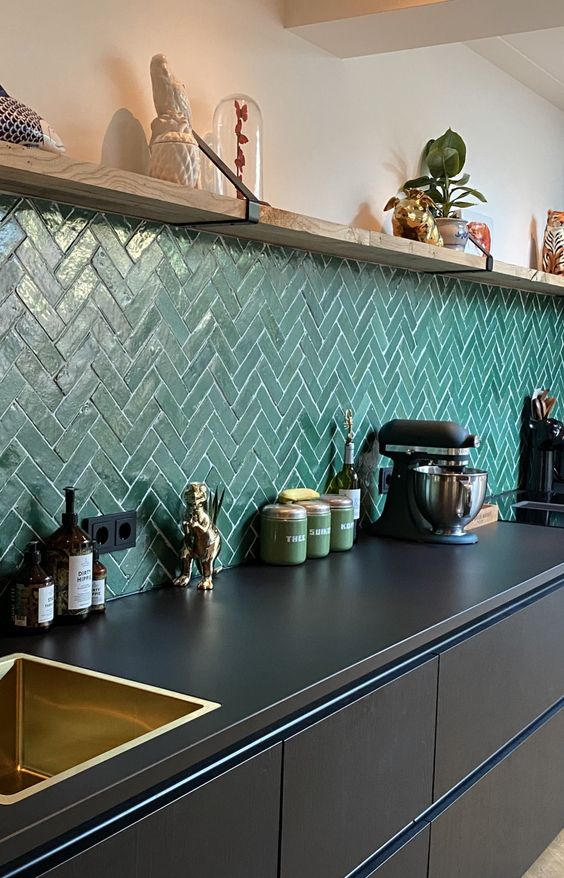 70 EyeCatchy Herringbone Tile Backsplashes DigsDigs