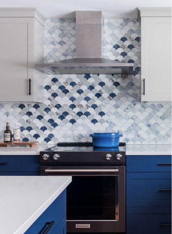 52 Eye-Catchy Kitchen Fish Scale Tile Ideas - DigsDigs