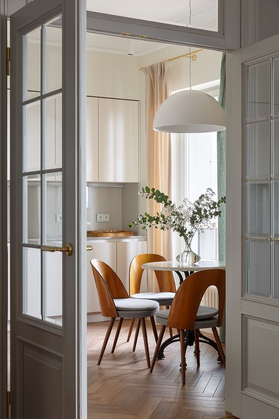 Picture of 56 Elegant And Eye-Catchy Herringbone Floor Ideas - DigsDigs