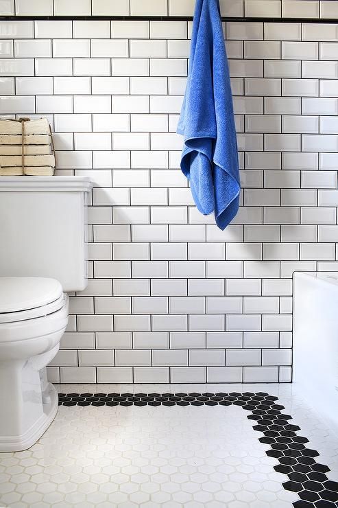 37 Ideas To Use All 4 Bahtroom Border Tile Types - DigsDigs