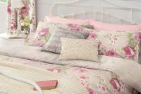 24 girlish floral bedding