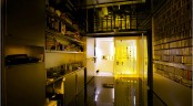 24-rooms-apartment-living