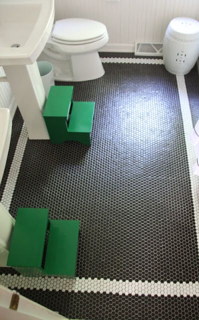 white mosaic bathroom floor tiles