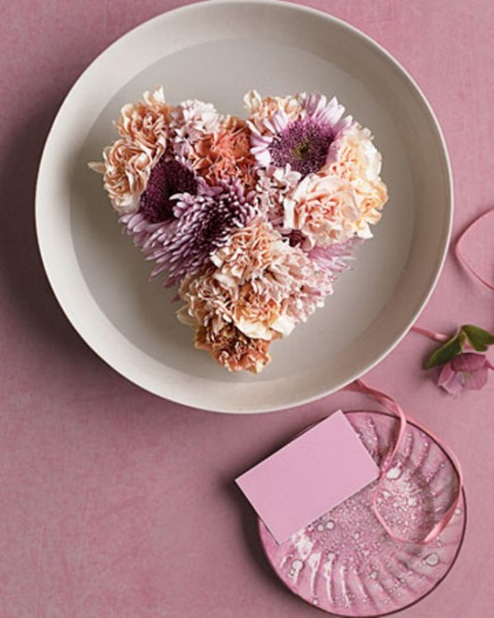 25 Flower Decoration Ideas For Valentine’s Day - DigsDigs