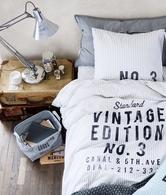 vintage print bedding