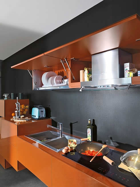 36e8 – Interesting Italian Kitchen Design by Lago