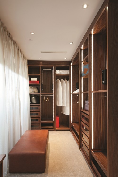 Practical Lighting Ideas For Your Closet