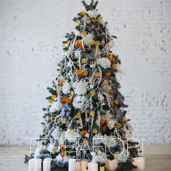 6 Stylish Christmas  Decor  Collections By Famous Brands  