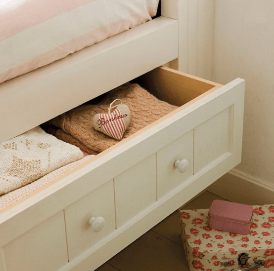 9 Tips To Make Your Small Home More Spacious DigsDigs