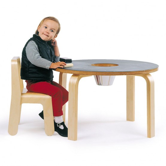 20 Cool Kids Desks For Painting And Writing Digsdigs