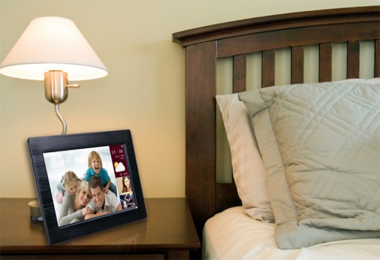 Functional And Stylish Wi Fi Digital Photo Frame TouchConnect By EStarling 
