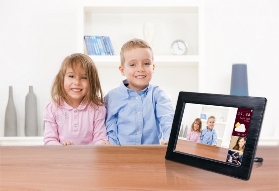 Functional And Stylish Wi Fi Digital Photo Frame TouchConnect By EStarling 