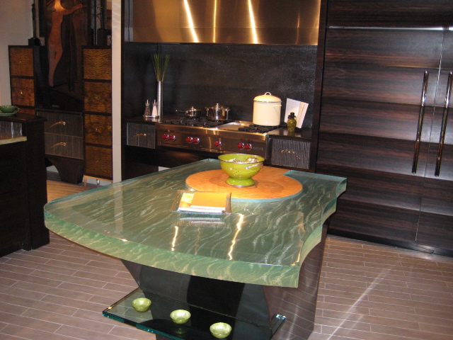 Glass Tops For Cool And Unusual Kitchen Designs From ThinkGlass