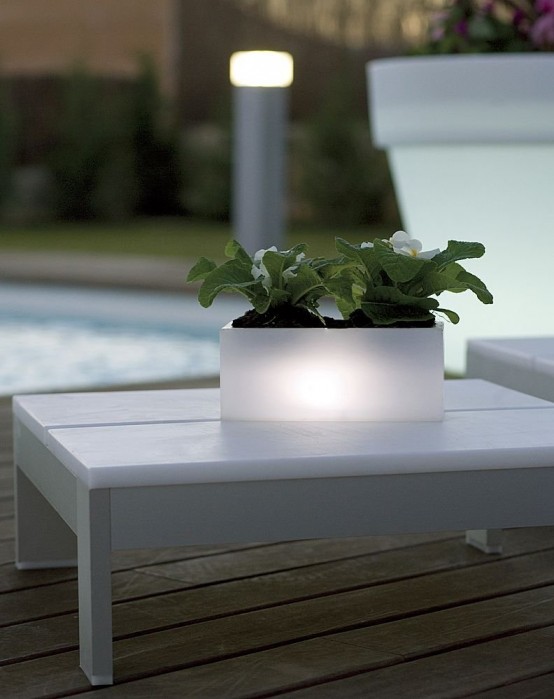 Light Outdoor Garden Pots Llum By Vondom