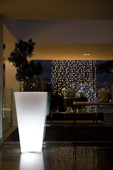 Light Outdoor Garden Pots Llum By Vondom