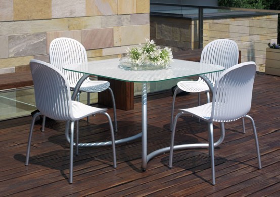 Modern White Outdoor Tables And Chairs Loto & Ninfea From Nardi