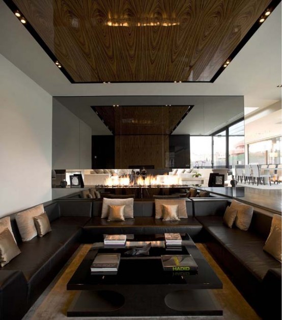 Open Box House By A Cero