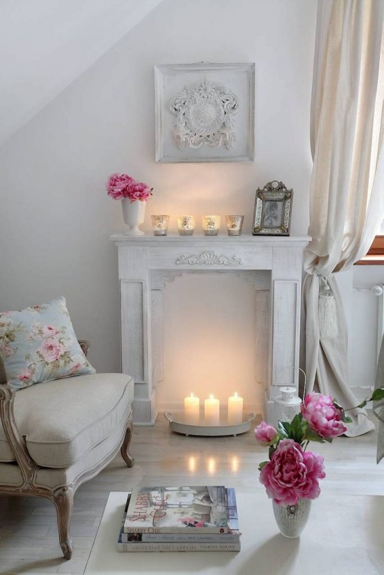 30 Adorable Fireplace Candle Displays For Any Interior
