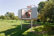Adorable Modern Kids Treehouse With Two Levels