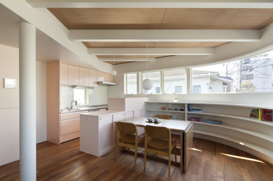 Affectionate Peach Accents In Home Decor