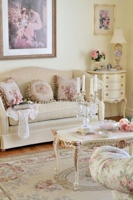 Airy And Elegant Feminine Living Rooms