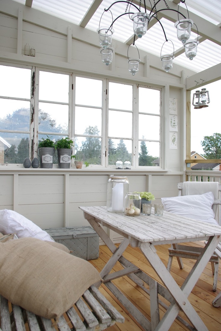10 Airy Scandinavian Sunroom Designs - DigsDigs 10 Airy Scandinavian Sunroom Designs - DigsDigs