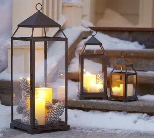 outdoor christmas lantern decorations
